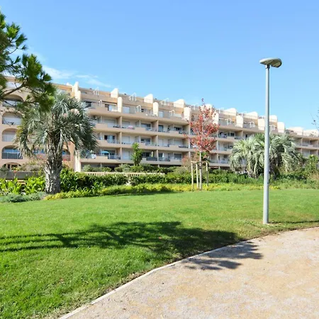 Parc - Maeva - 3 Pieces 6 Personnes Budget Mae-6076 * Hyères
